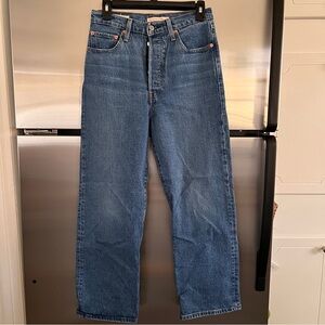 Levi’s ribcage ankle jeans